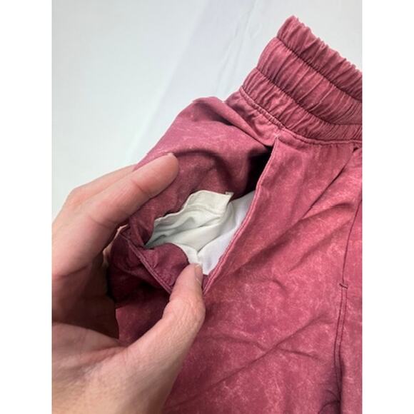 Lululemon T.H.E. Short 7” Linerless – Mineral Wash Red/Maroon Size Medium - Picture 8 of 11